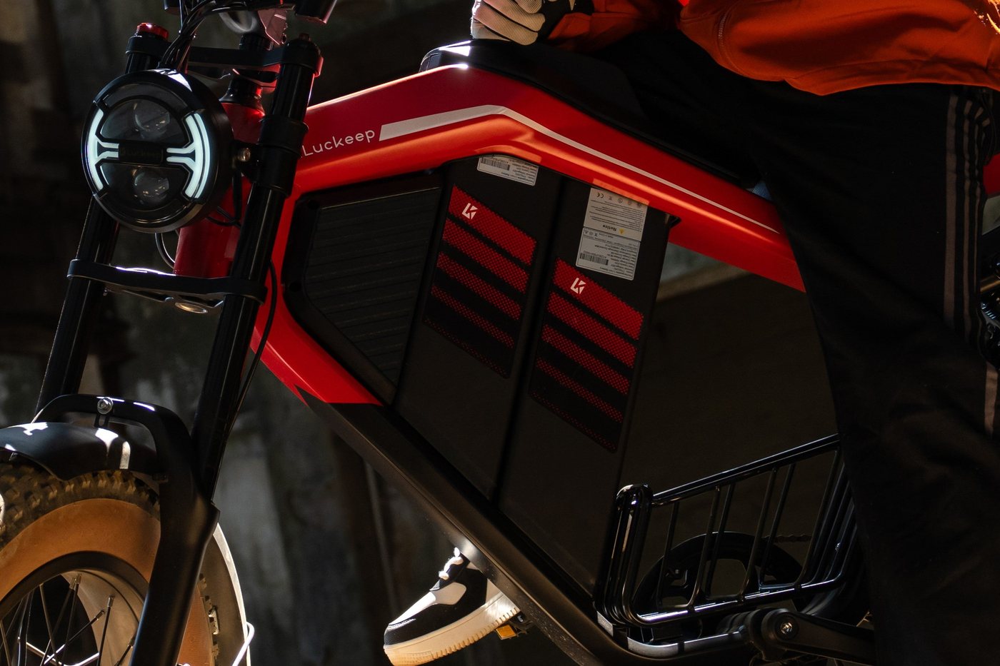 Akku im Rahmen des E-Bike X5 Max, Detailansicht